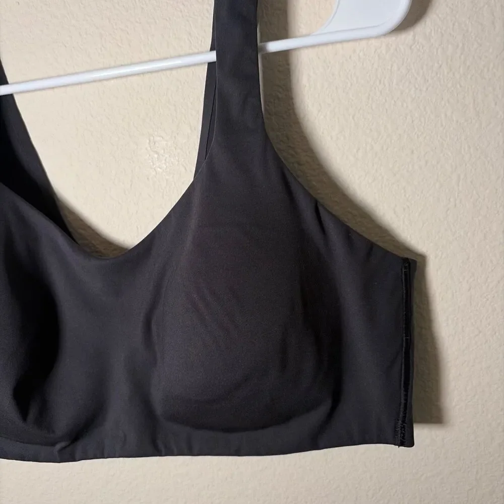 Huug sports bra